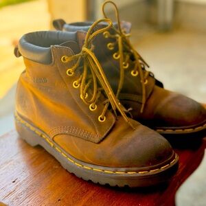 Dr Martens Air Cushion Boots